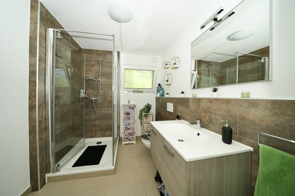 GROSSZÜGIGE 1.5-ZIMMER-WOHNUNG IN BEGEHRTER UND RUHIGER LAGE 16