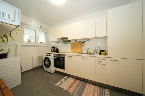 Modernisierte und gepflegte Wohnung an zentraler Lage 5