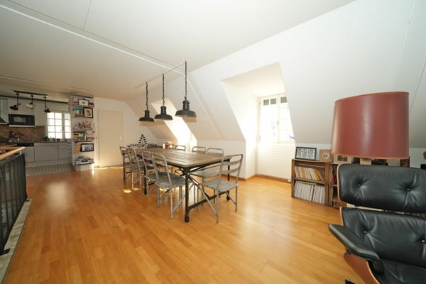 Maisonette-Wohnung mit Charme an beliebter Lage am Rheinufer 8