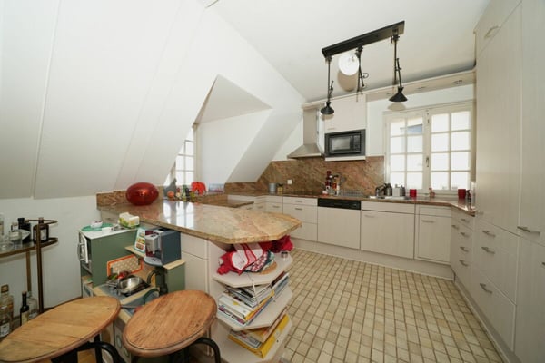 Maisonette-Wohnung mit Charme an beliebter Lage am Rheinufer 9
