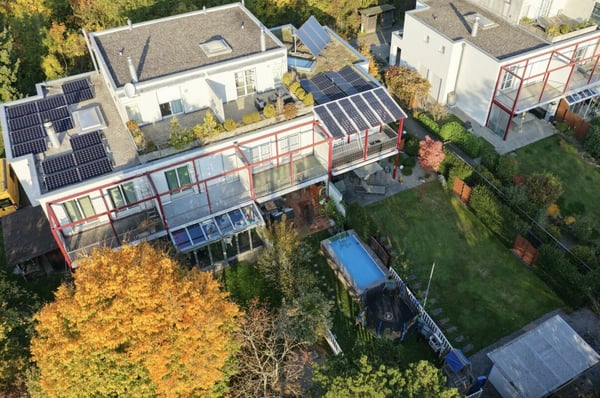 GROSSZÜGIGES REIHENEINFAMILIENHAUS MIT TRAUMHAFTER AUSSICHT AUF DIE BURGRUINE 2