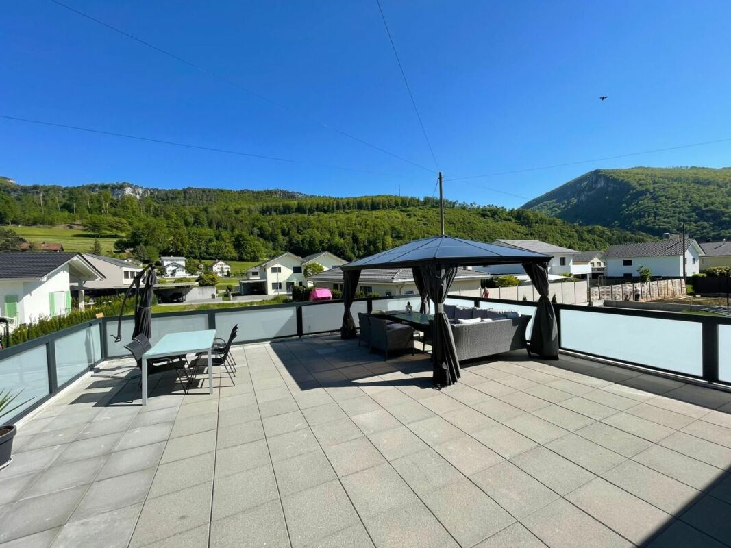WOHNEN UND WOHLFÜHLEN - MODERNISIERTES EINFAMILIENHAUS MIT CHARME