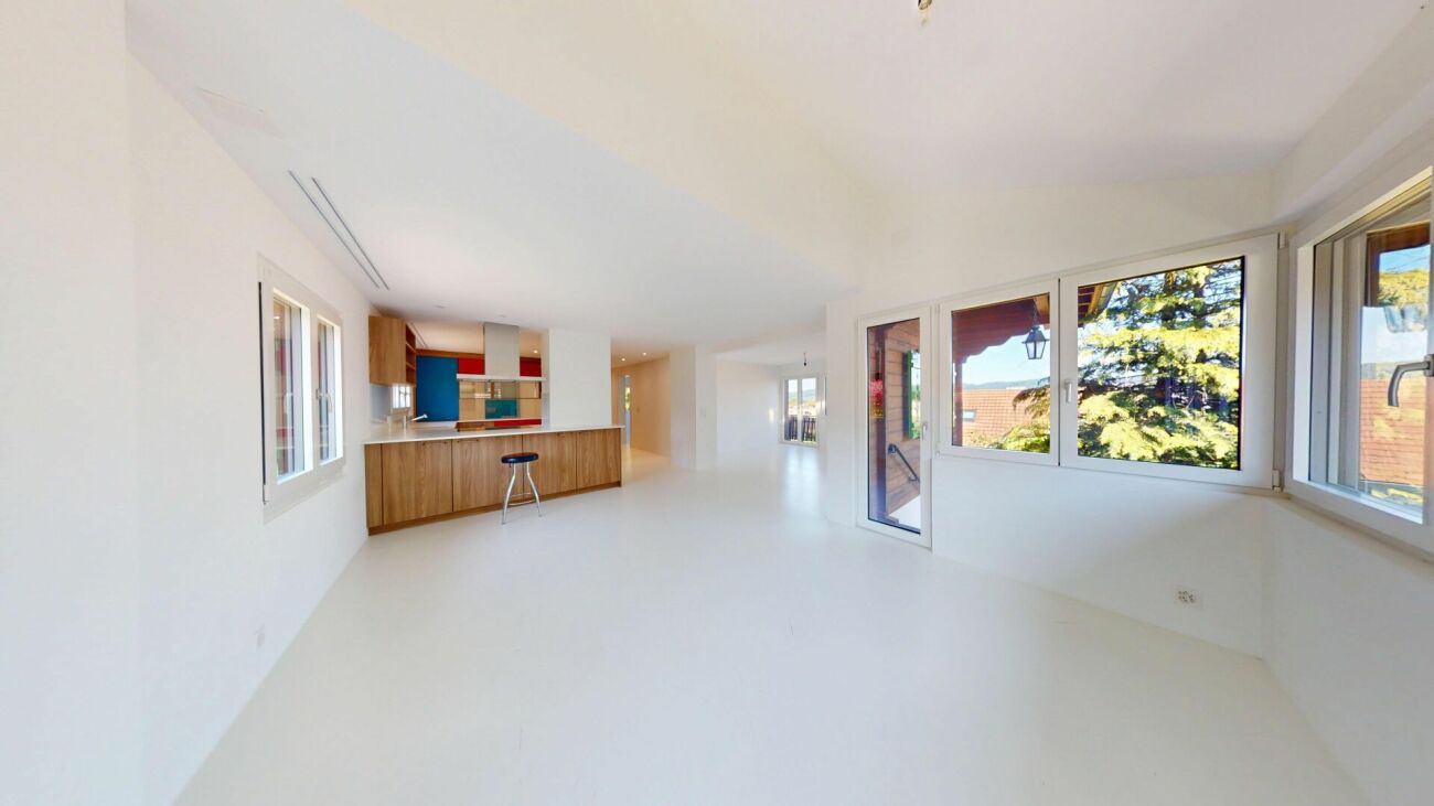 CHALET MIT CHARME, VIEL LAND UND GROSSEM POTENZIAL