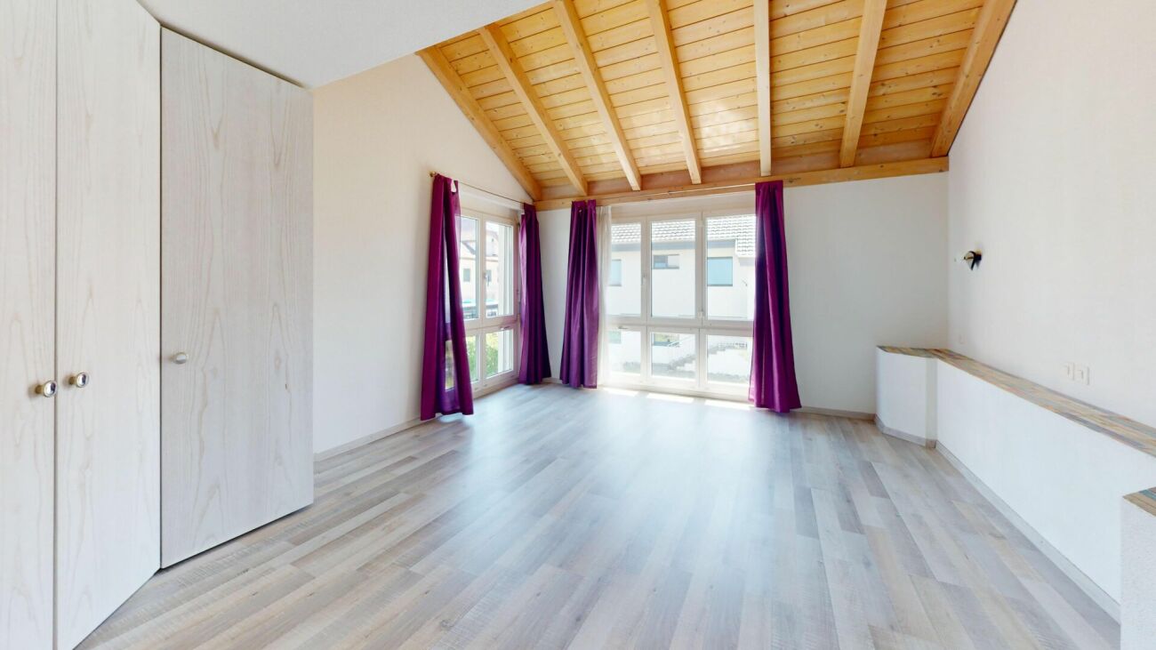Einzigartige Maisonette-Dachwohnung mit sonniger Terrasse