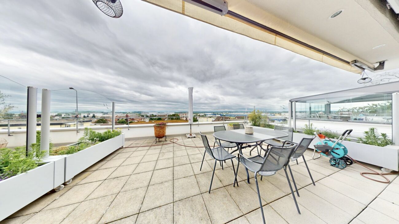 TRAUMHAFTE TERRASSENHAUS MIT ALPENPANORAMA Kopie