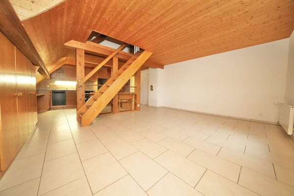 Charmante Dachwohnung an zentraler Lage 5