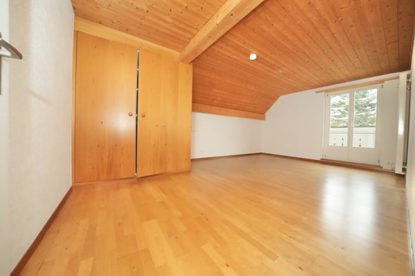 Charmante Dachwohnung an zentraler Lage 6