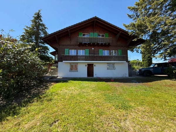 ATTRAKTIVES BAULAND MIT VIELSEITIGEM ENTWICKLUNGSPOTENZIAL 8