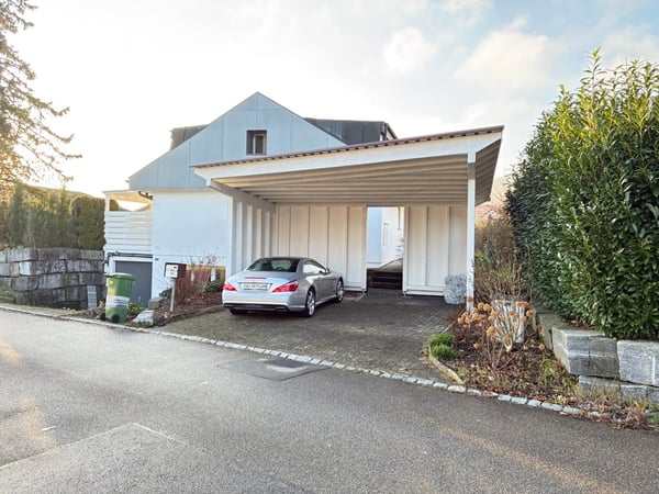 Charmantes Einfamilienhaus mit Pool in Stüsslingen 7
