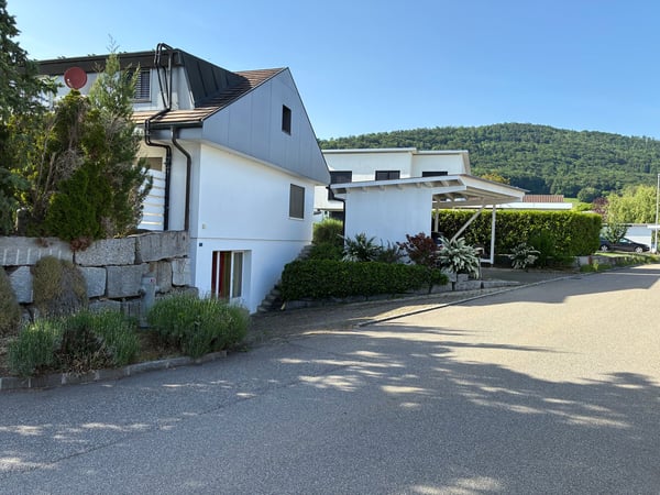 Charmantes Einfamilienhaus in Stüsslingen – Wohnen mit Stil und Komfort
