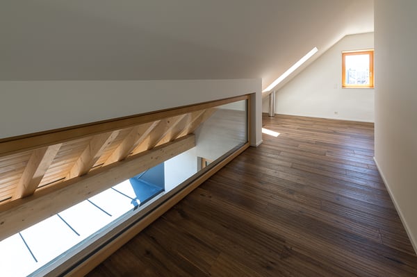 Ruhige und moderne 1.5-Zimmer-Maisonette-Wohnung im Zentrum von Binningen mit 150qm - W6 18