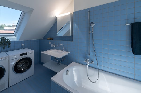 Ruhige und moderne 1.5-Zimmer-Maisonette-Wohnung im Zentrum von Binningen mit 150qm - W6 13