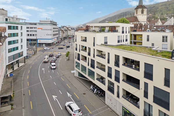 Büro-/Praxisräume vis-à-vis Neumarktplatz zu vermieten 12