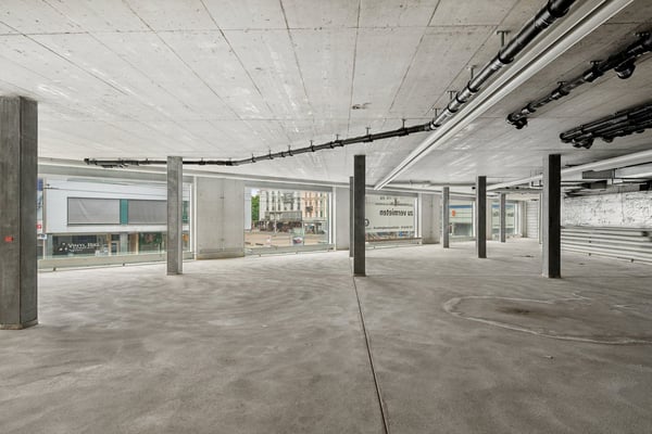 Büro-/Praxisräume vis-à-vis Neumarktplatz zu vermieten 7