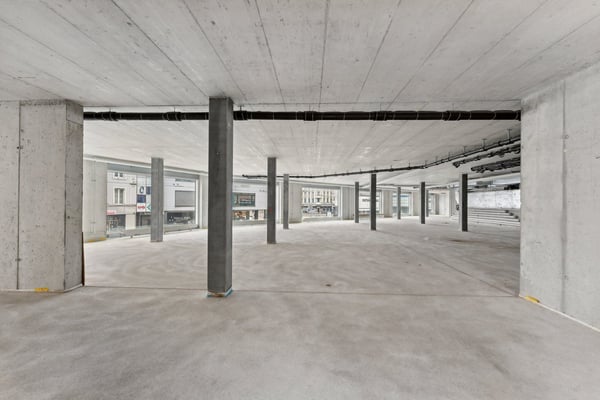 Büro-/Praxisräume vis-à-vis Neumarktplatz zu vermieten 8