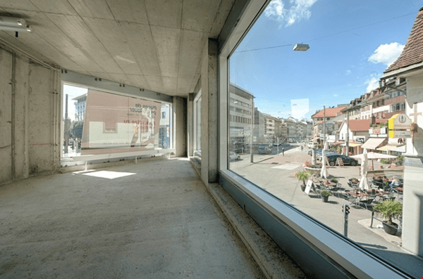 Büro-/Praxisräume vis-à-vis Neumarktplatz zu vermieten 10