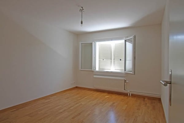 Herziges 4-Zimmer-Reihenhaus mit intimem Garten und Jurasicht 12