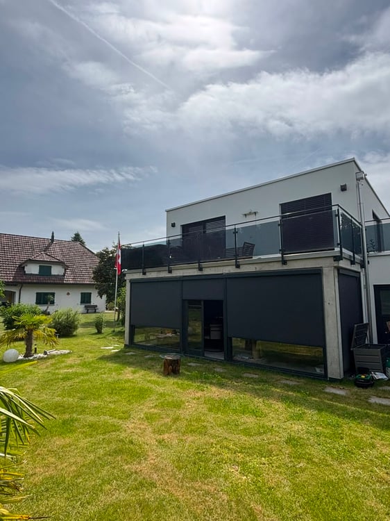 5.5-Zimmer-EFH mit 2.5-Zimmer-Einliegerwohnung | Baujahr 2022 | 202 m² Wohnfläche 2