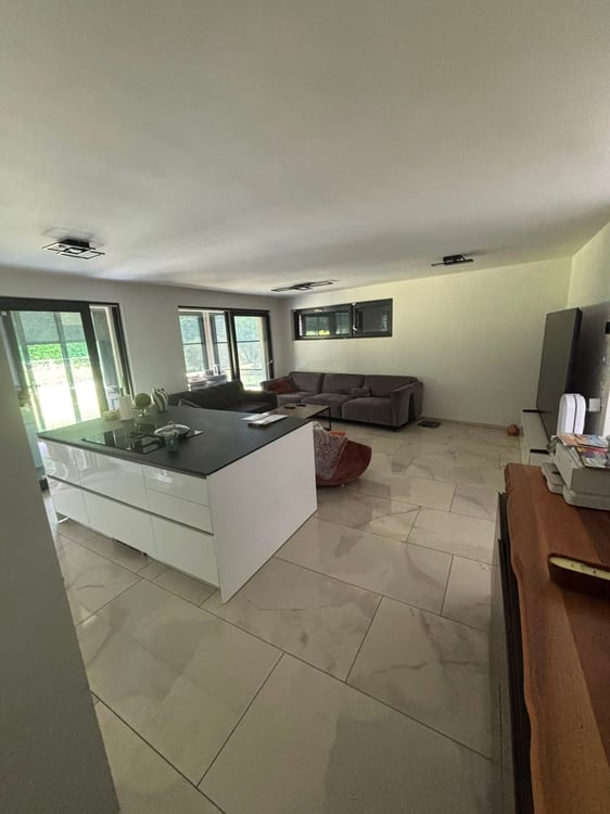 5.5-Zimmer-EFH mit 2.5-Zimmer-Einliegerwohnung | Baujahr 2022 | 202 m² Wohnfläche 7