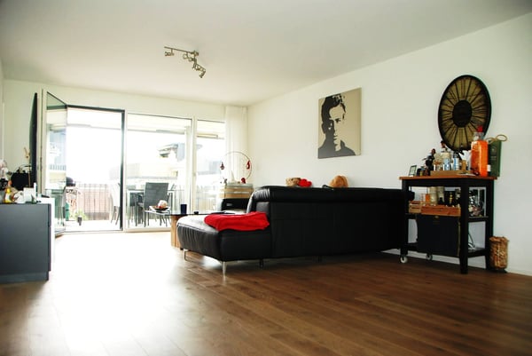 Moderne 7.5-Zimmer-Wohnung mit 2 Balkonen und schöner Aussicht in Affoltern am Albis 12