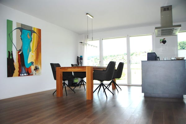Moderne 7.5-Zimmer-Wohnung mit 2 Balkonen und schöner Aussicht in Affoltern am Albis 11