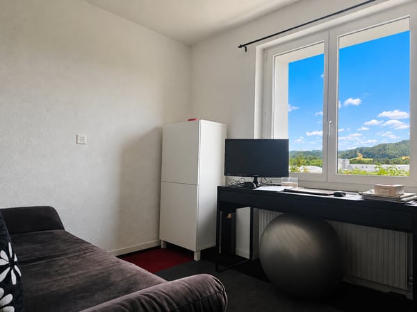 Freistehendes Einfamilienhaus an familienfreundlicher Lage mit Garten und Alpensicht 8