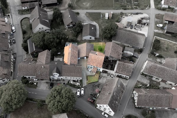 Wohnen und Arbeiten im Herzen von Lohn – vielseitige Liegenschaft mit grossem Potenzial 5