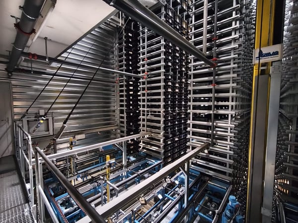 Automatisiertes Hochregallager mit Fördertechnik & Ausbaupotenzial 13