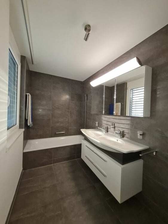 Exklusive moderne Eigentumswohnung in Zeiningen 6