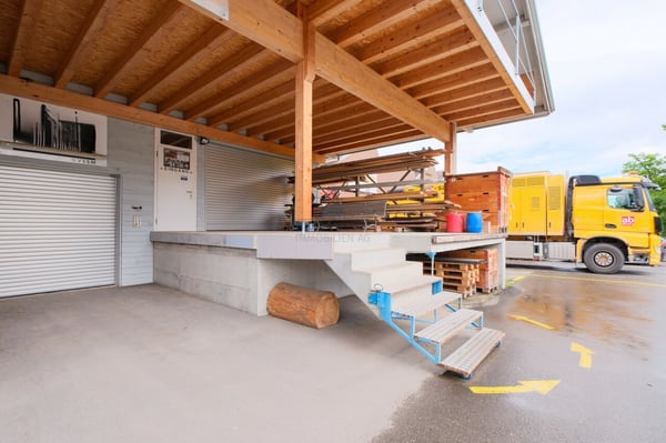 900m² Gewerbefläche: Top-Infrastruktur, vielseitig nutzbar, nachhaltig 2