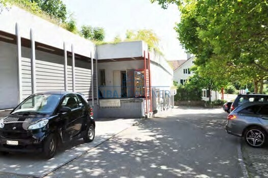 Attraktives Geschäfts- und Wohnhaus mit Entwicklungspotenzial 8