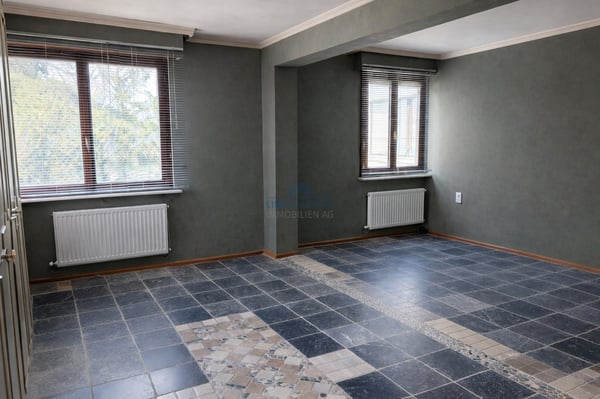 Wohnen mit Charakter: Galerie, moderne Küche und sonnige Dachterrasse 6