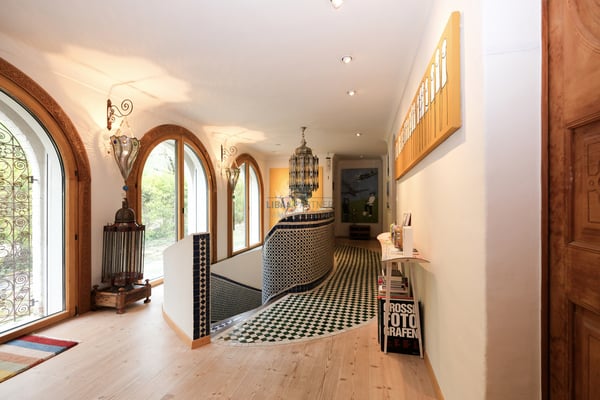 Einmalige Gelegenheit - Exklusive Villa mit einzigartigem Charakter 12