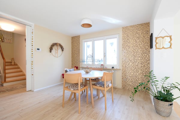 Hochwertig modernisiertes Einfamilienhaus mit Wohnqualität 6