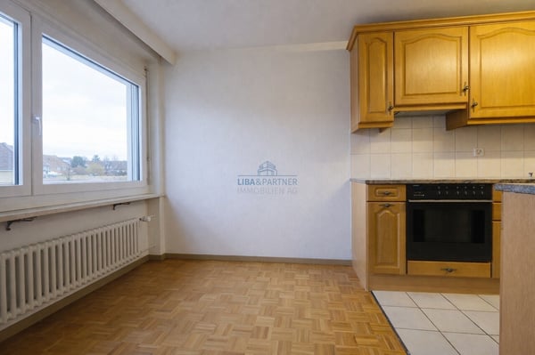 Stilvolle Attikawohnung mit Weitblick, Ruhe und sonnigen Aussenflächen 5