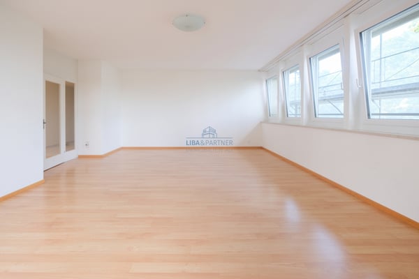 Urban wohnen mit Weitsicht - grosszügige 4.5-Zimmewohnung in Pratteln 2