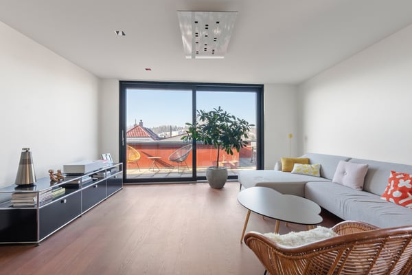 Bruderholz: Exklusive Design-Attikawohnung mit Panoramablick 2