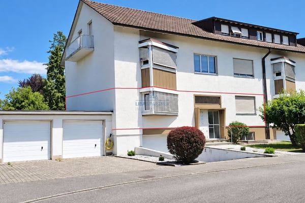 Grosszügige 2.5-Zimmer-Wohnung mit Balkon und Gartenzugang 1