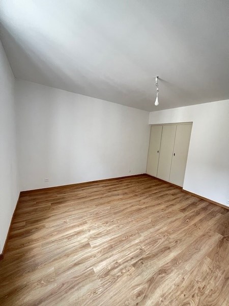 Affittasi appartamento 1.5 locali appena ristrutturato a Magliaso 6