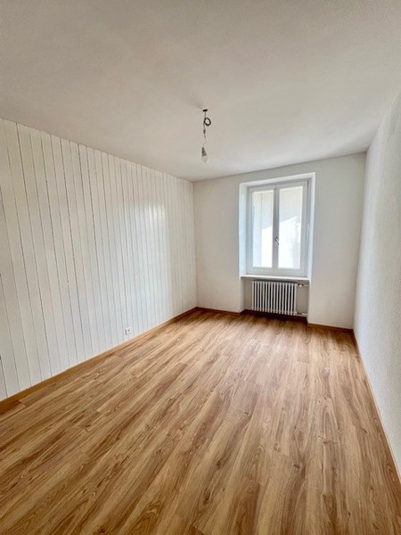 Affittasi appartamento 1.5 locali appena ristrutturato a Magliaso 9