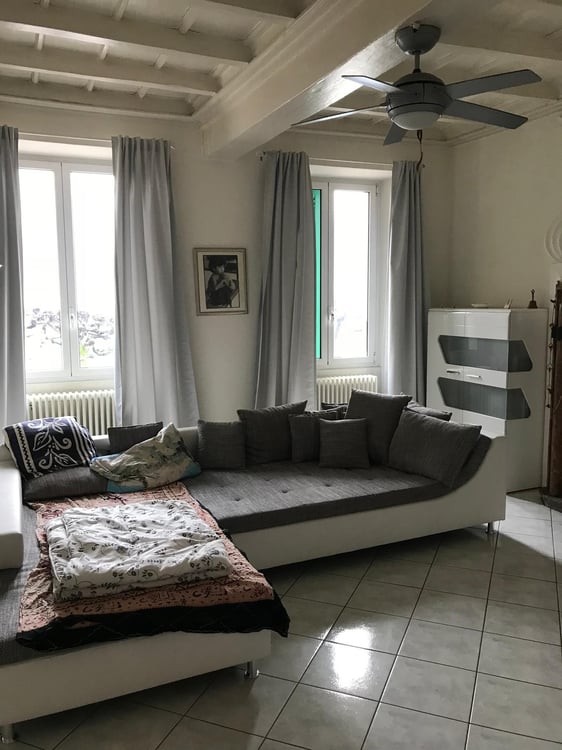Casa di nucleo 4½ locali, con vista lago CHF 1'950.00 + spese a forfait 3