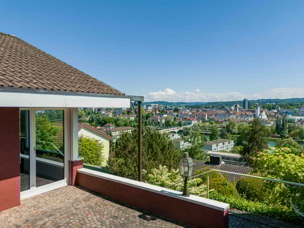 Wohnen an bester Hanglage mit Sicht auf die Aare und Aarauer Innens... 5