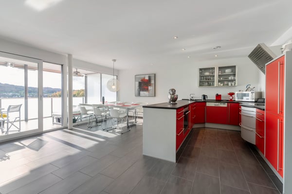 Wohnen am Waldrand mit fantastischer Aussicht 3