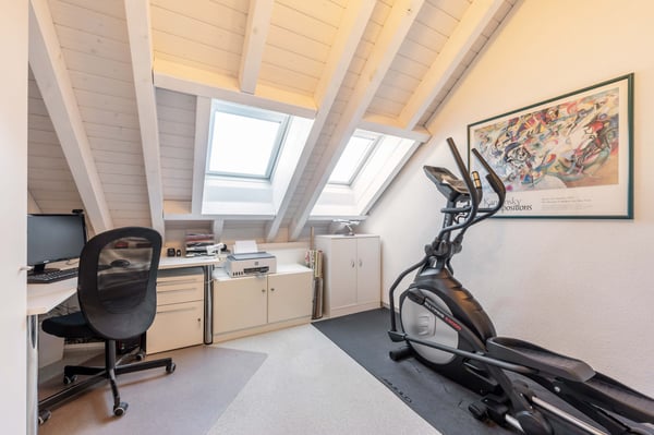 Zentral Wohnen mit schönem Blick 7