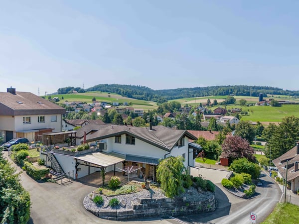 An ruhiger Wohnlage mit fantastischer Weitsicht 12