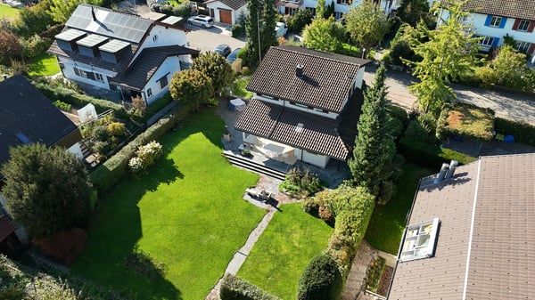 Grosszügiges 2-Zimmer-Einfamilienhaus an ruhiger Lage in Wettingen 3