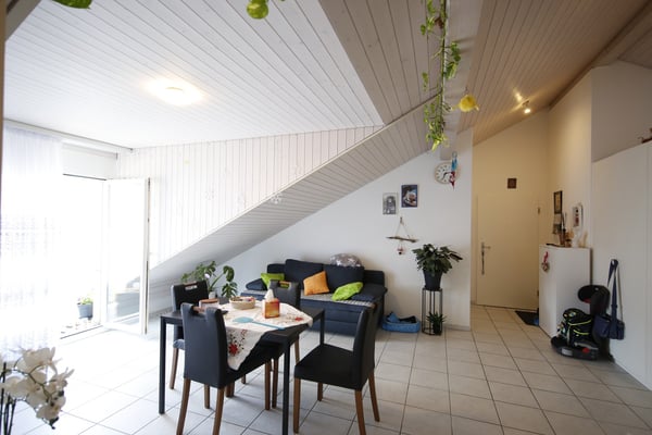 Attraktive 3.5 Zimmer Dachwohnung mit Weitblick. Ideales Anlageobjekt 5