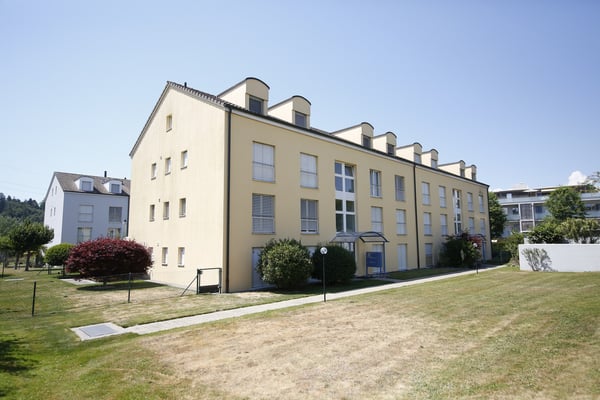 Attraktive 3.5 Zimmer Dachwohnung mit Weitblick. Ideales Anlageobjekt 1