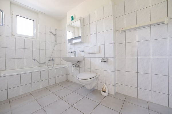Tolle Maisonette-Wohnung mit ca. 20 m2 Terrasse 5