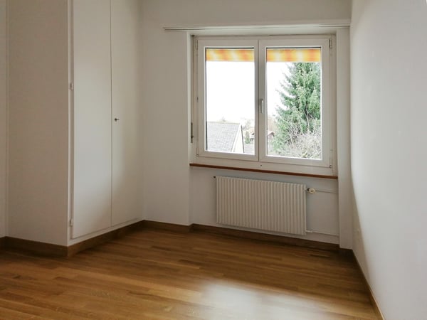 Zentrale und ruhige Lage 8